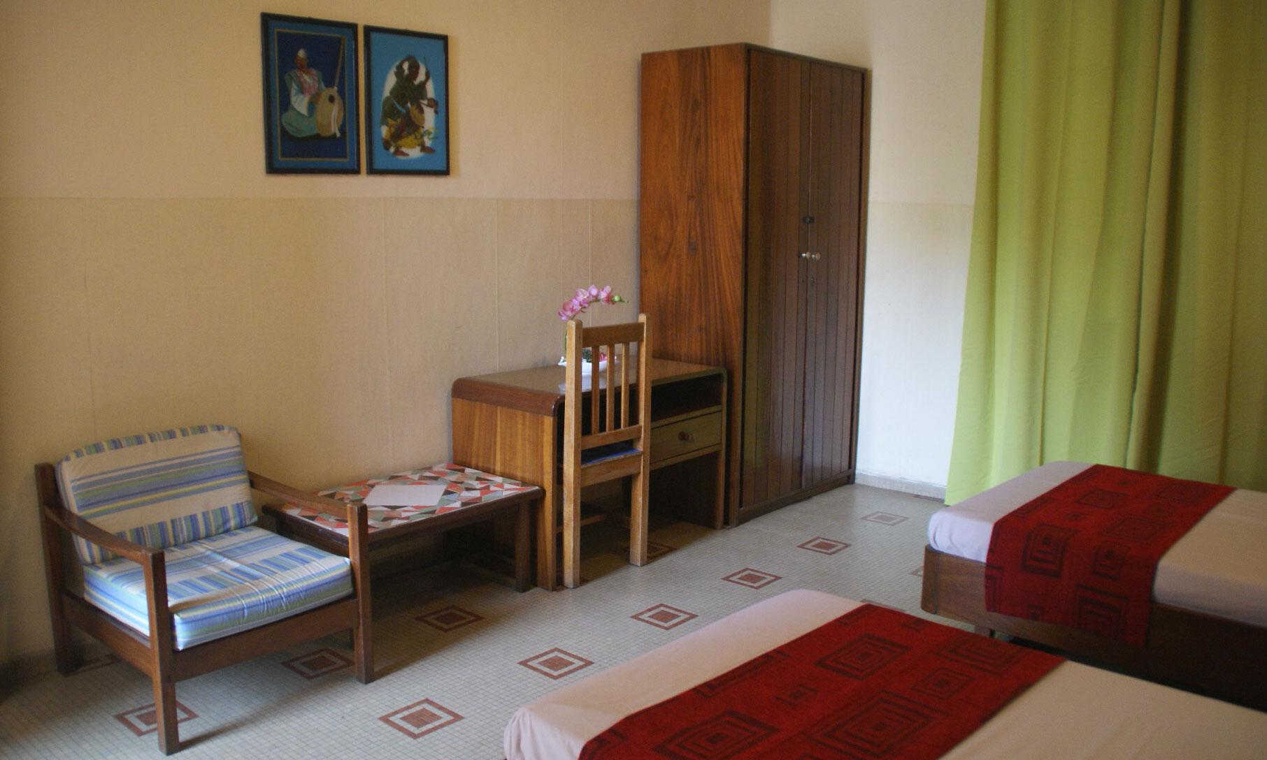 OCEANIC HOTEL DAKAR 11/14