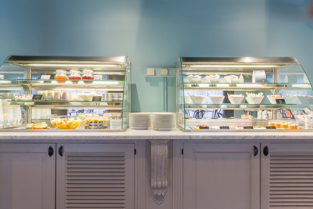 restaurant-cafeteria