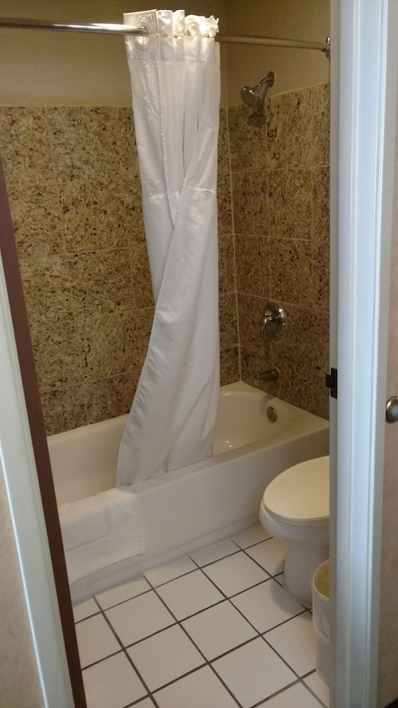 Quality Inn Denver Northeast Brighton 9/29