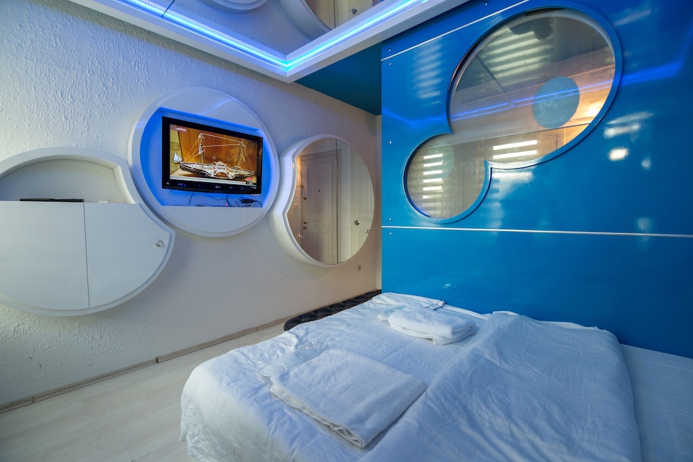 Element Suites 32/65