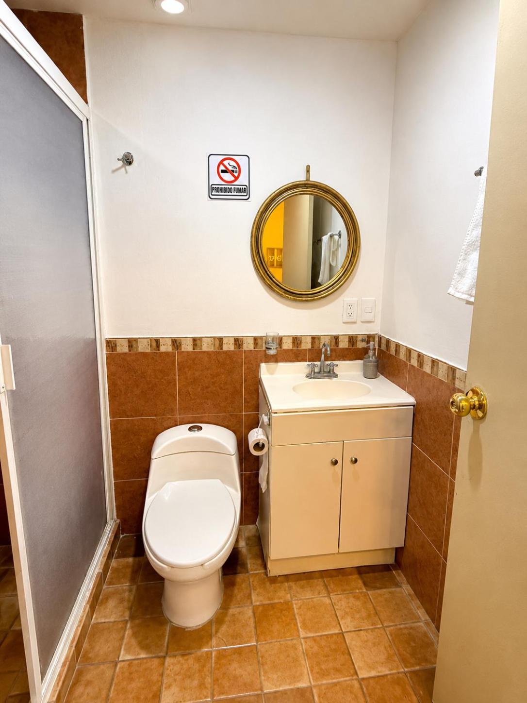 Hotel Queretaro 24/34