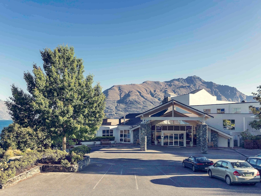 Movenpick Queenstown 41/45