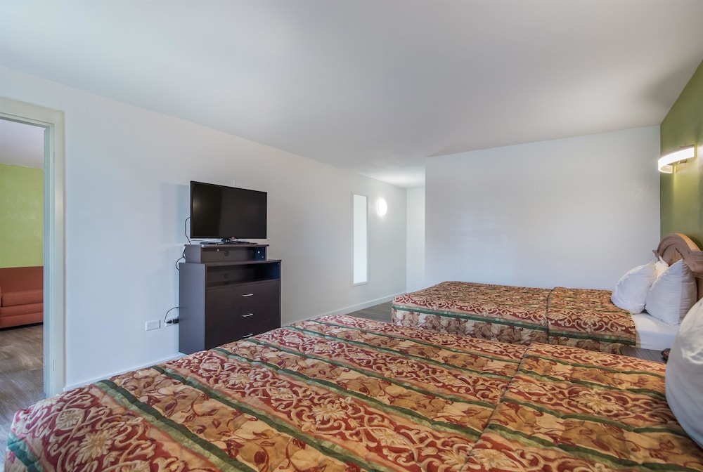 Motel6 Oriskany, NY 34/57