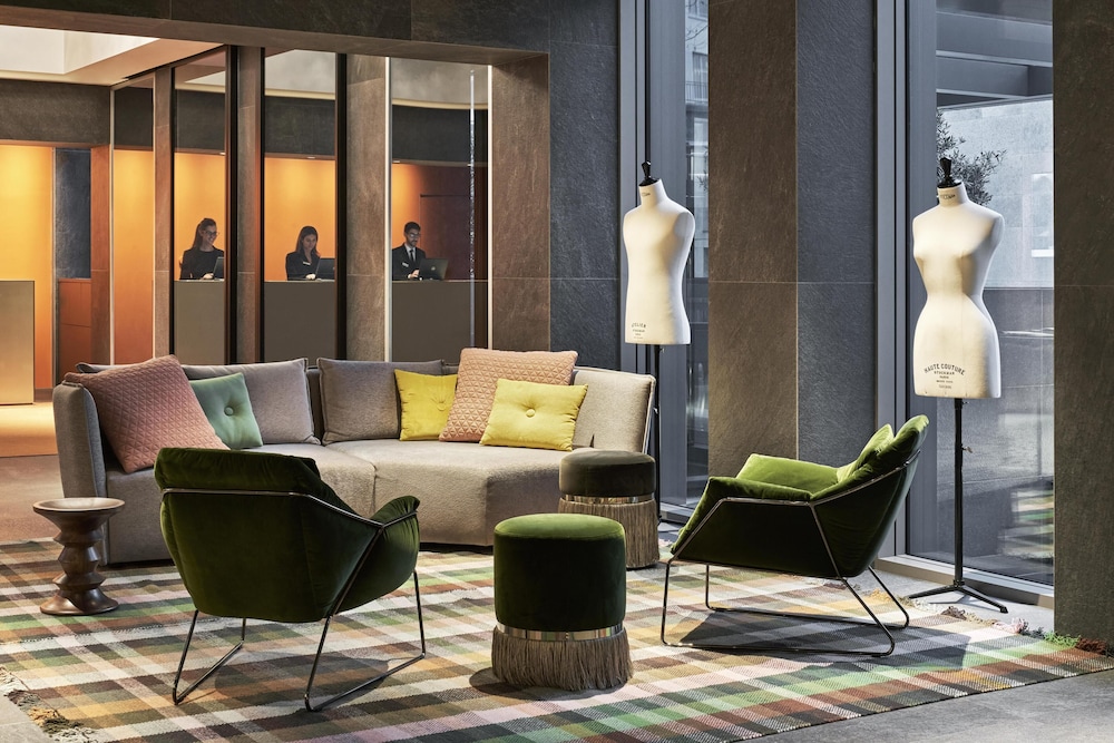 Hyatt Centric Milan Centrale 12/78