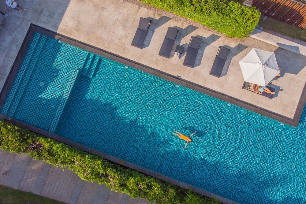 SEAnery Beach Resort 37/66