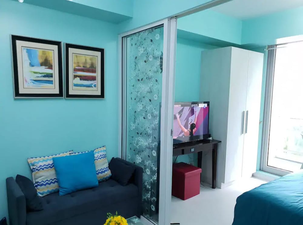 Azure Luxury Beach Suites By Vacationsph 36/50