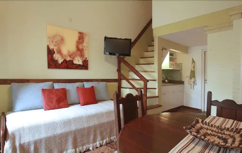 Posada Del Bosque Carilo 8/22