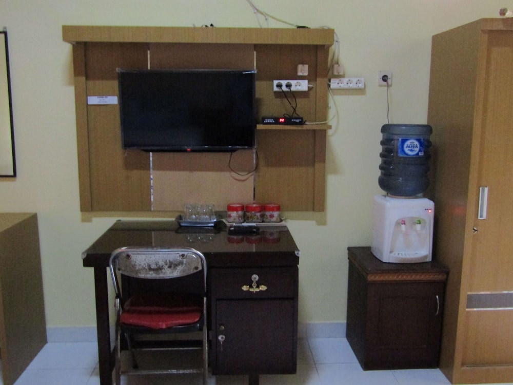 Hotel Family Syariah 1 by ZUZU 23/26