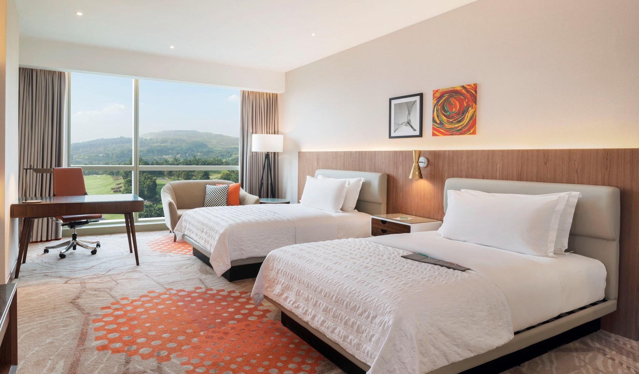 Room, Double Bed, Golf Course View