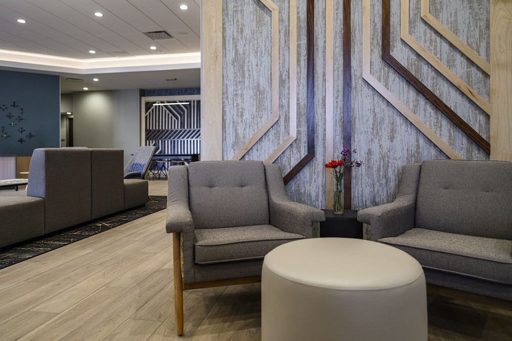 Hyatt Place Indianapolis / Fishers 56/69