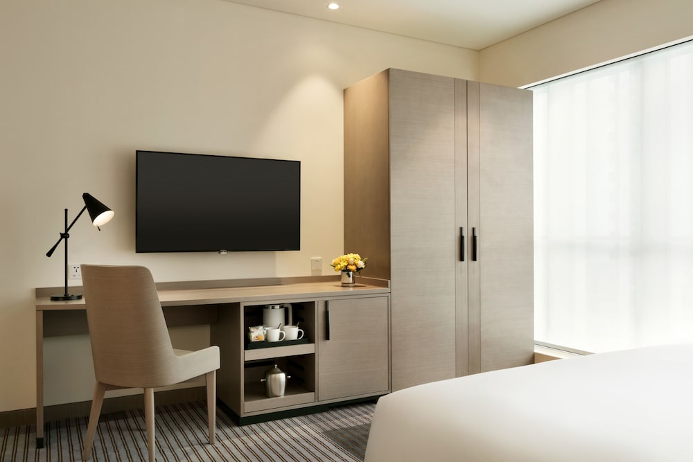 Hyatt Place Shanghai Tianshan Plaza 40/45