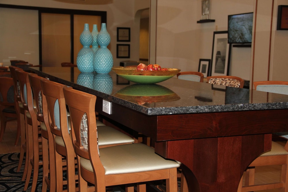 Hampton Inn & Suites Ft. Pierce 34/41