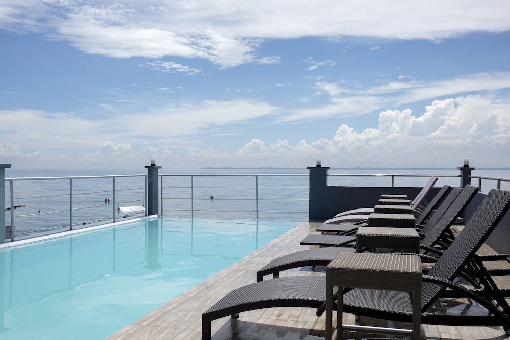 Palmbeach Resort And Spa 38/50