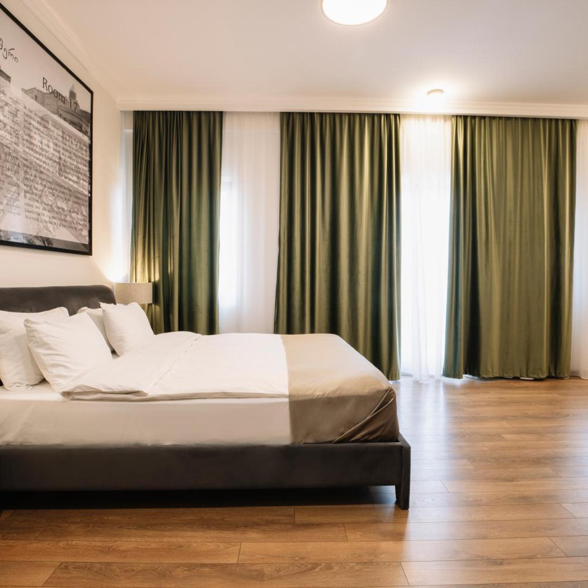 Superior, Double Bed, City View, Balcony