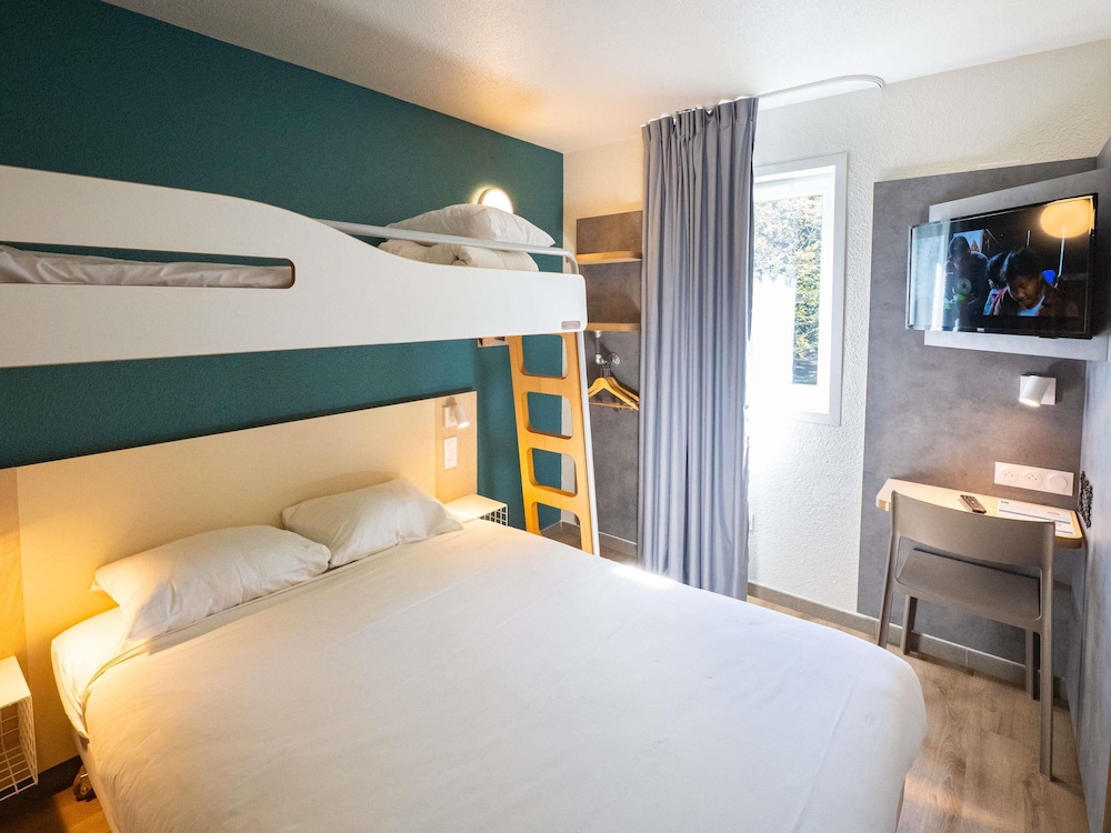 Room, Triple, Double and Bunk Bed
