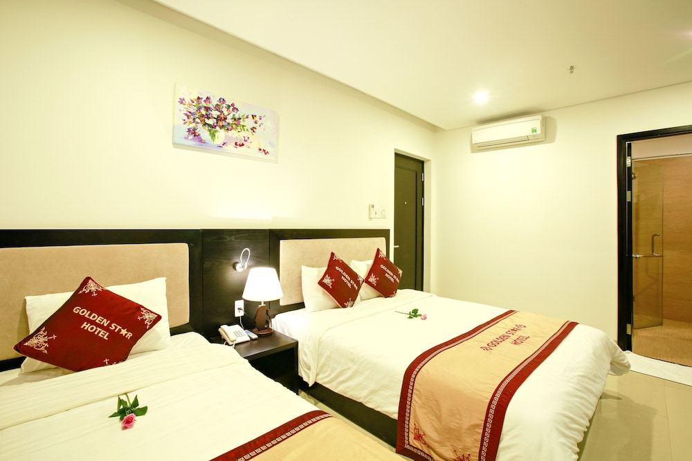 Golden Star Hotel 40/69