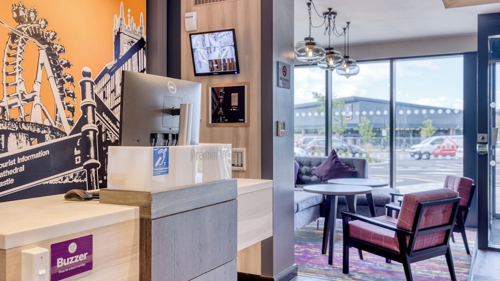 Premier Inn Bristol Parkway (M32) 37/58