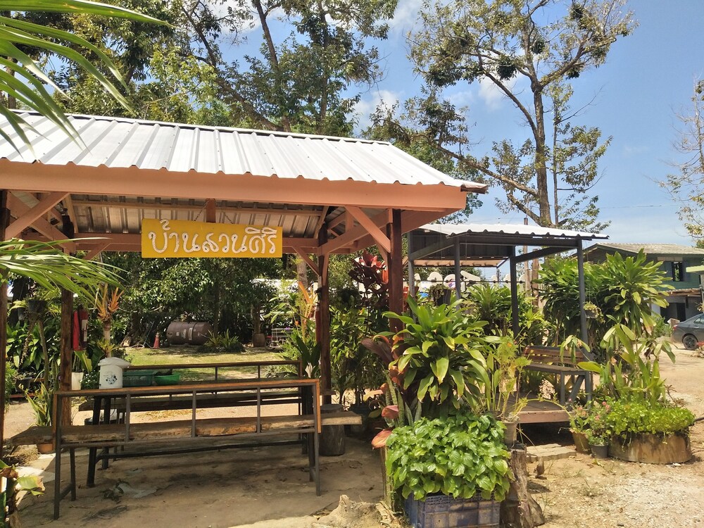 Baan Suan Siri Resort 8/29