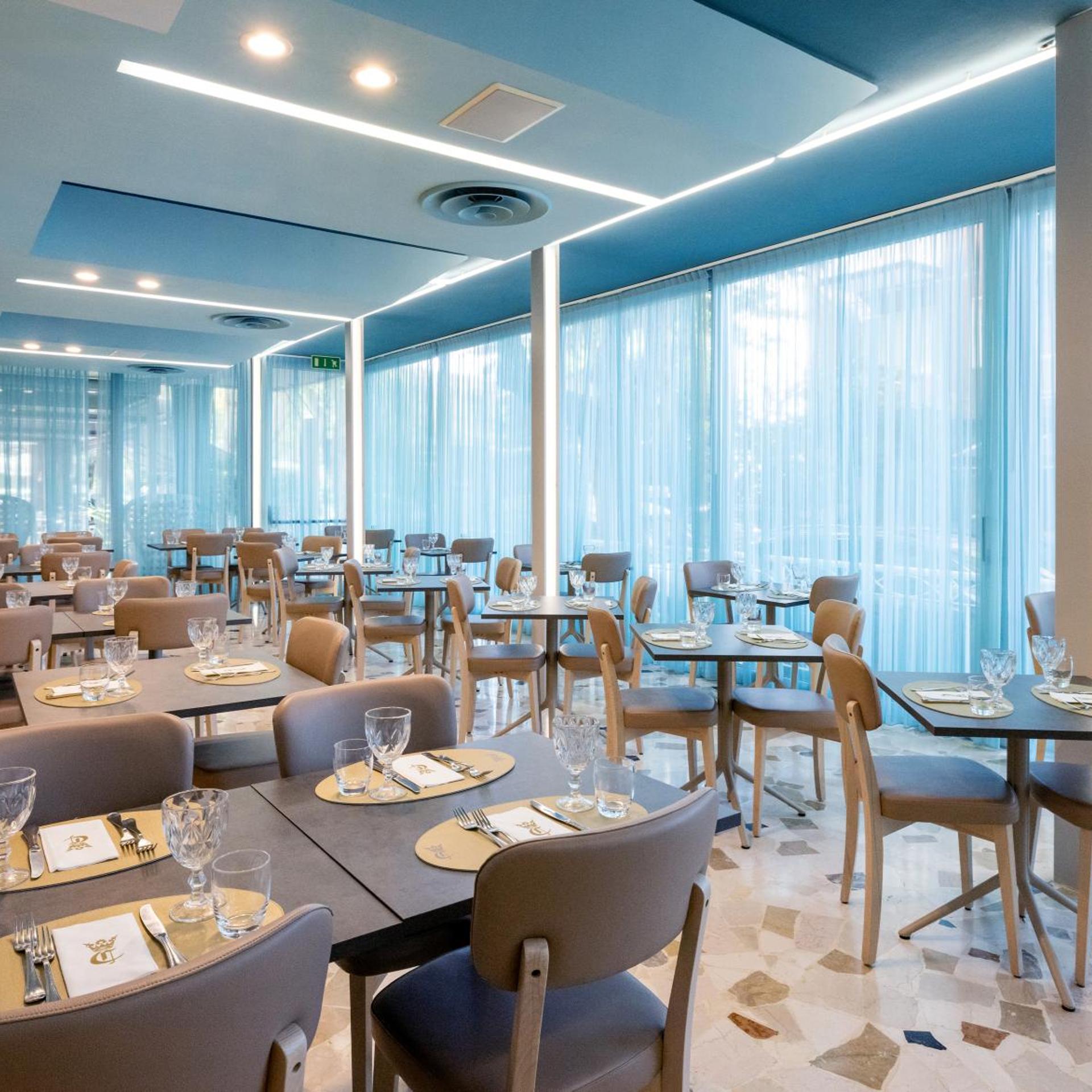 Hotel Castellucci 37/50