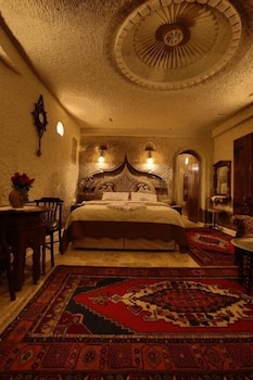 Safran Cave Hotel 4/50