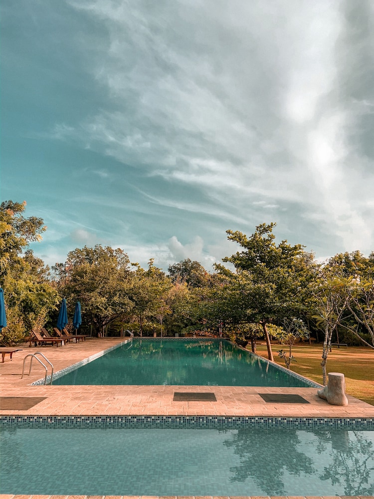 Amaara Forest Hotel Sigiriya in AVUDANGAWA