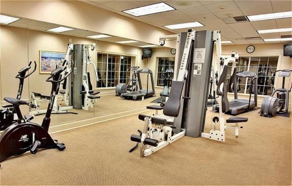 Holiday Inn Jonesboro 17/50