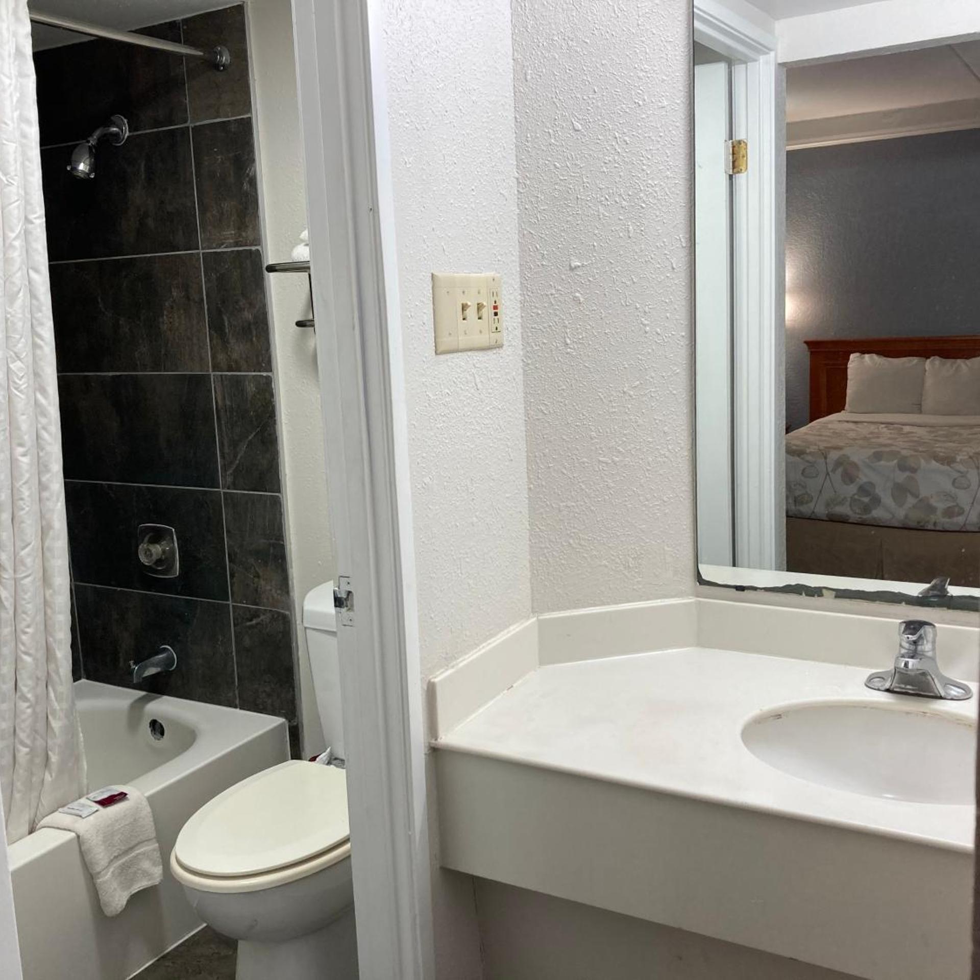 غرفة بسرير كينج، Relax Inn 10/10