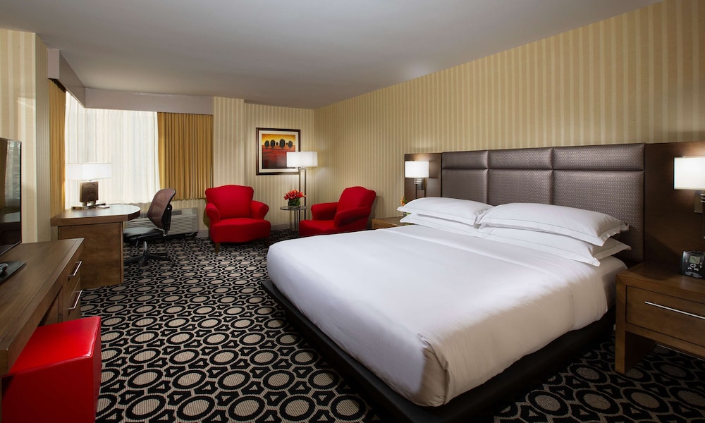 Hilton Chicago Northbrook 13/78