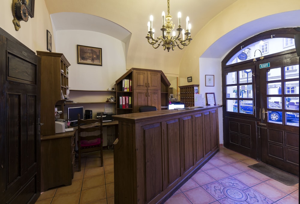 Betlem Club Hotel 6/64
