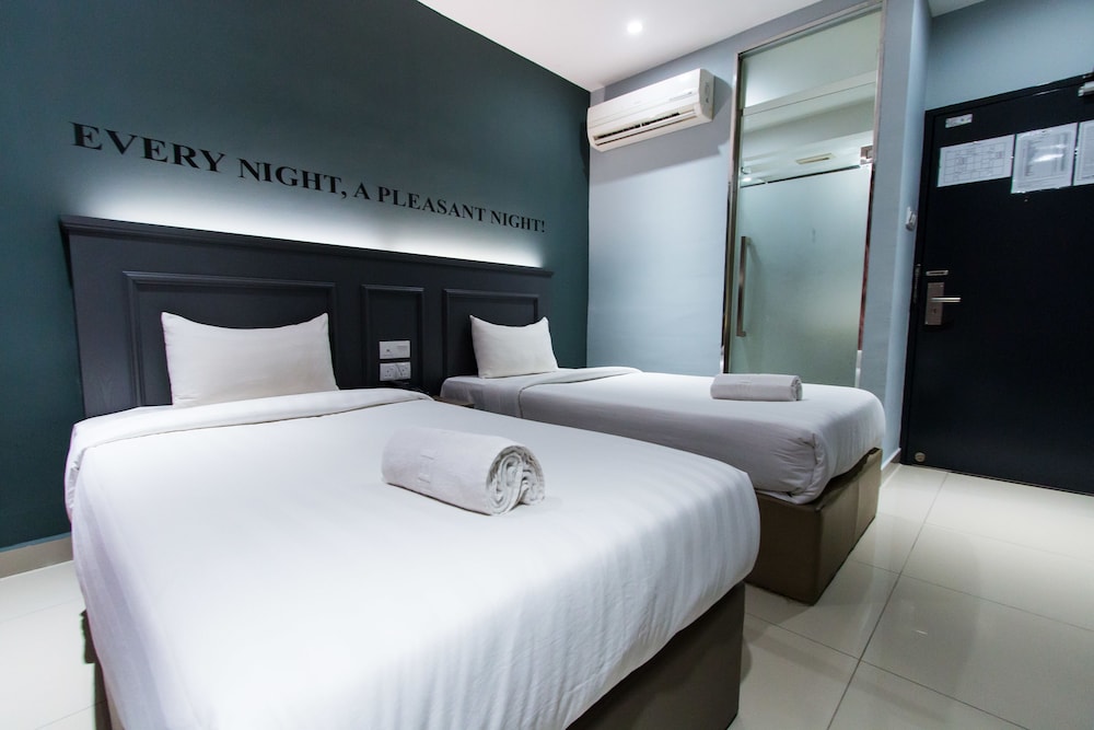 Hotel 99 - Bandar Puteri Puchong 29/56