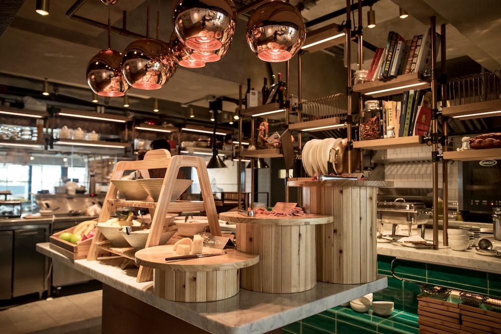 Ovolo Southside 45/56