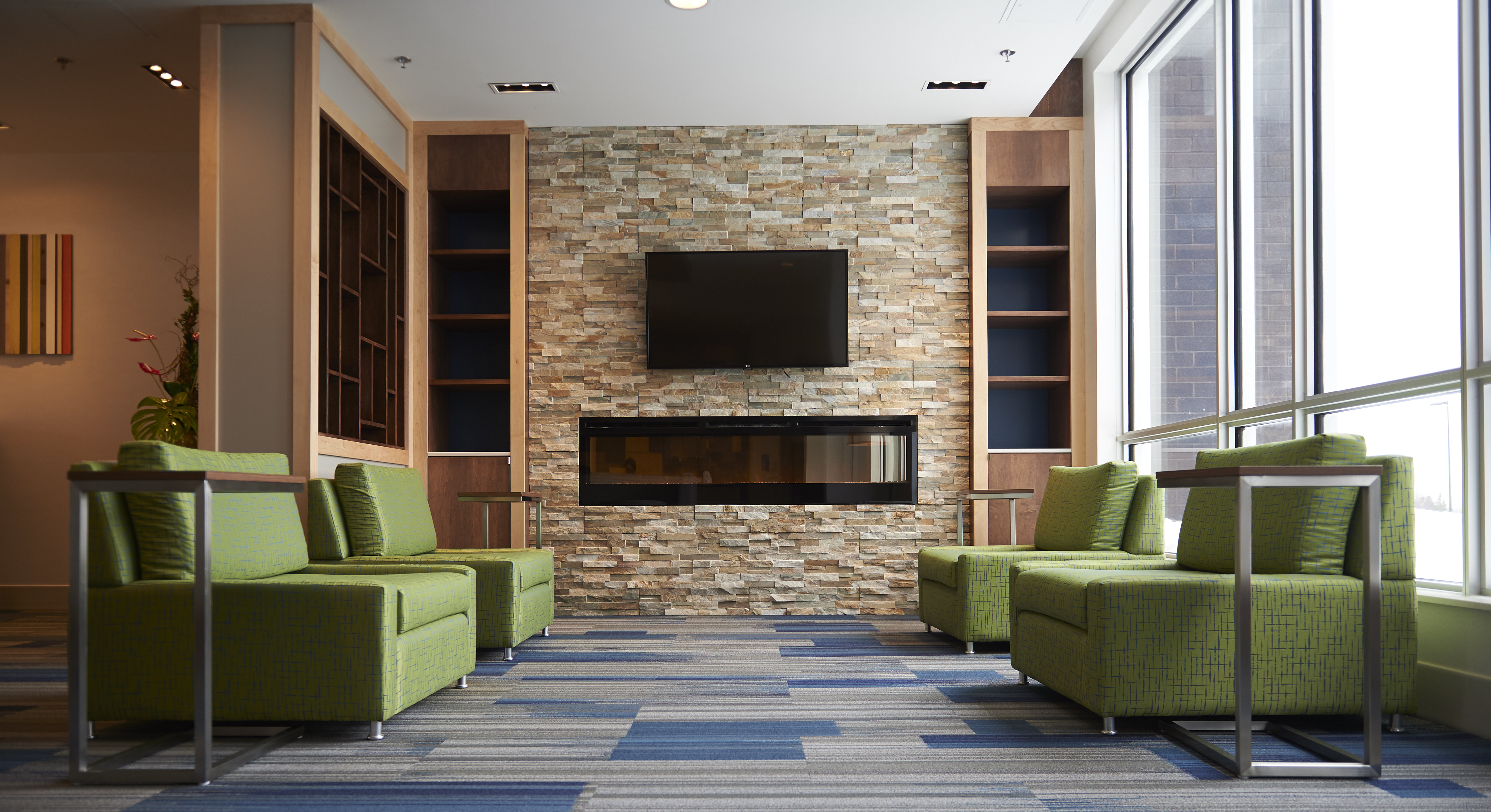 Holiday Inn Express Suites St John S Airport 29/52