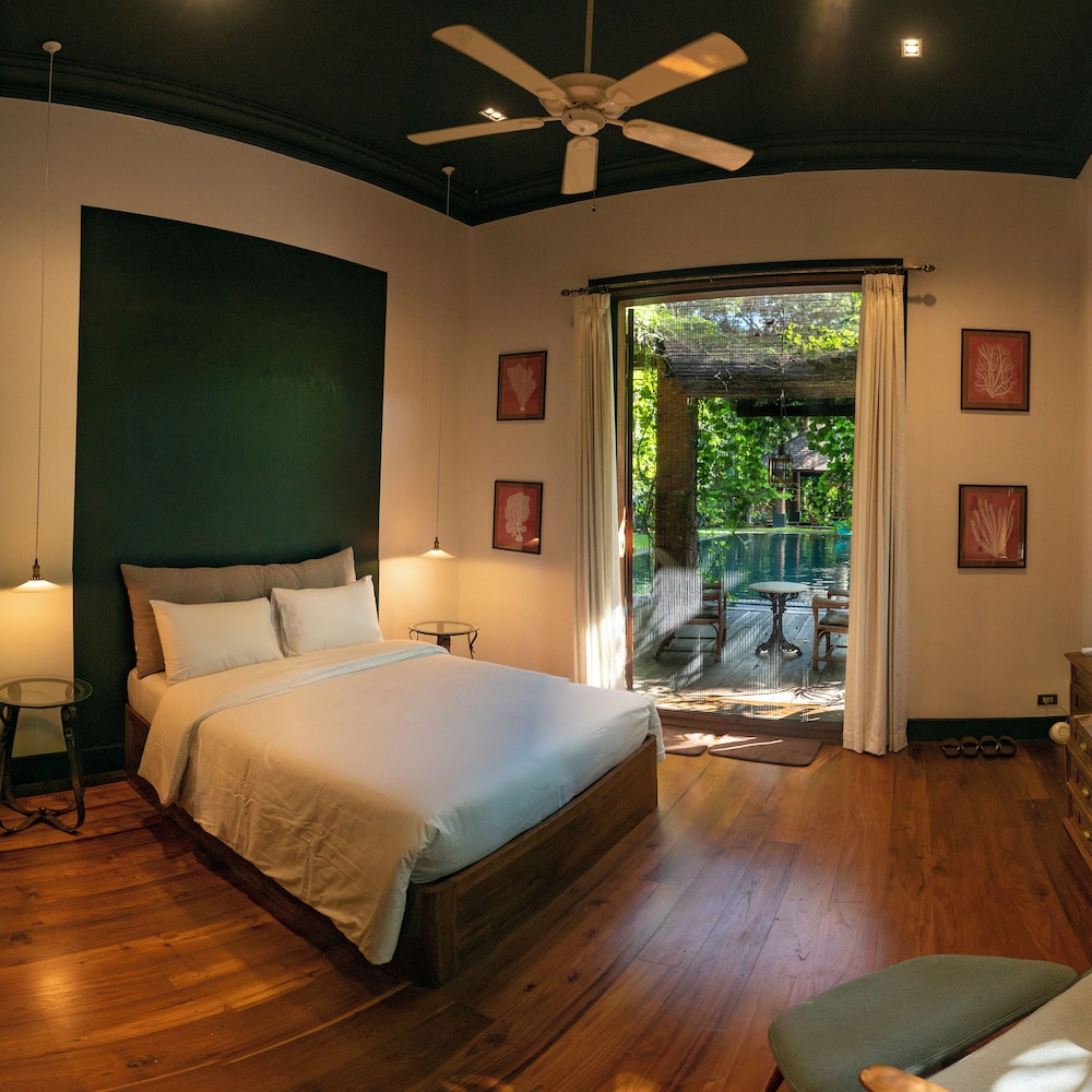Chandra Residence 8/50