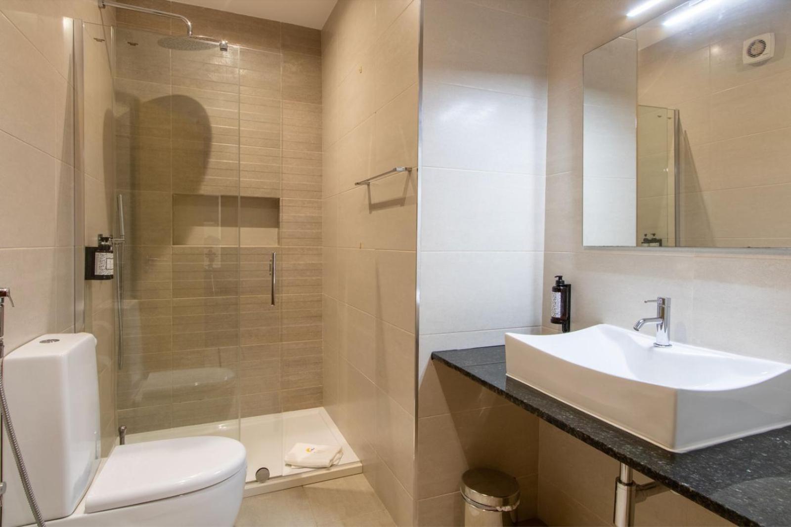 Luna Boutique Hotel 46/50