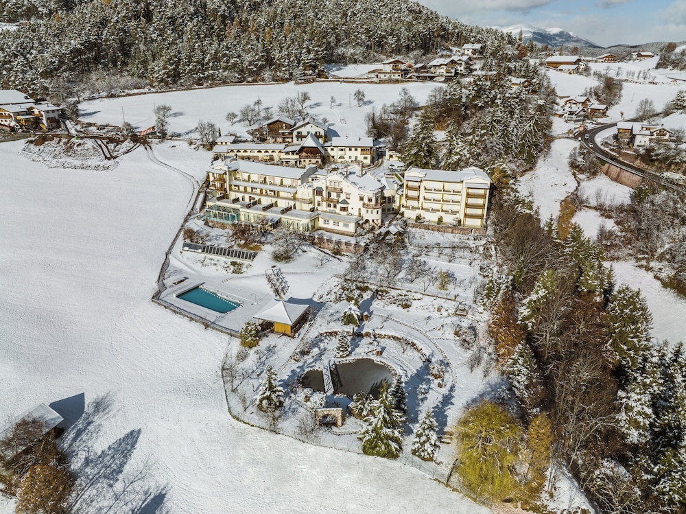 MIRABELL SILENCE & SCHLOSSHOTEL 6/50