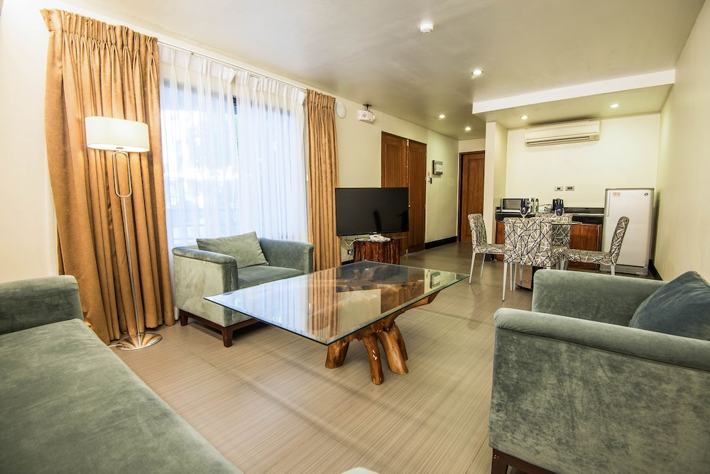 Ariana Hotel 36/61