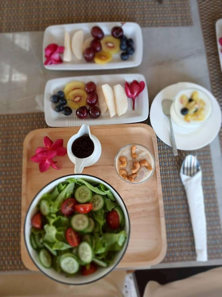 Monaburi Boutique Resort 34/49