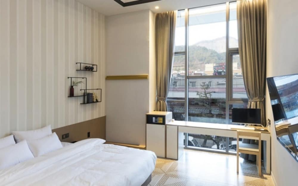 Yongwon Hound Hotel 5/27