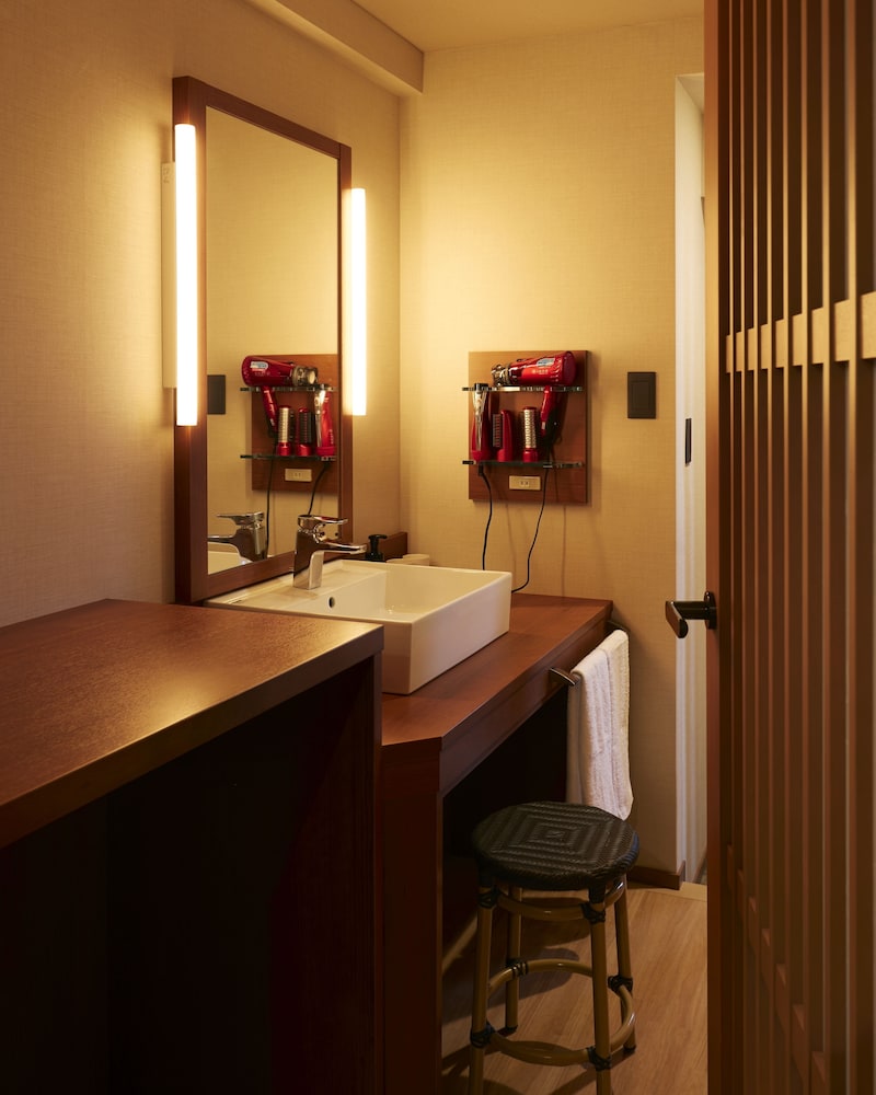 Sakura Sky Hotel 42/50