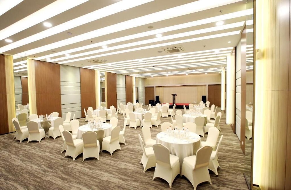 Cordela Hotel Cirebon 24/26