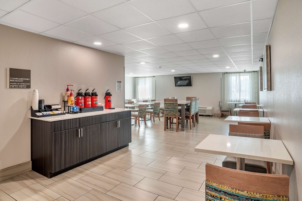 Best Western Brewton Inn 15/58