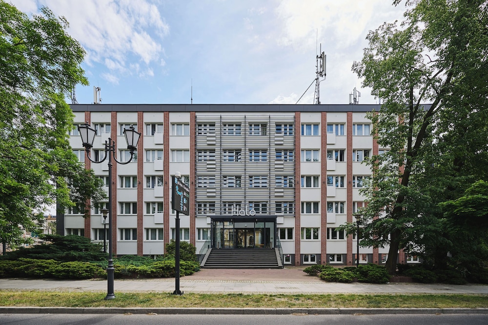 Halo Torun 6/33