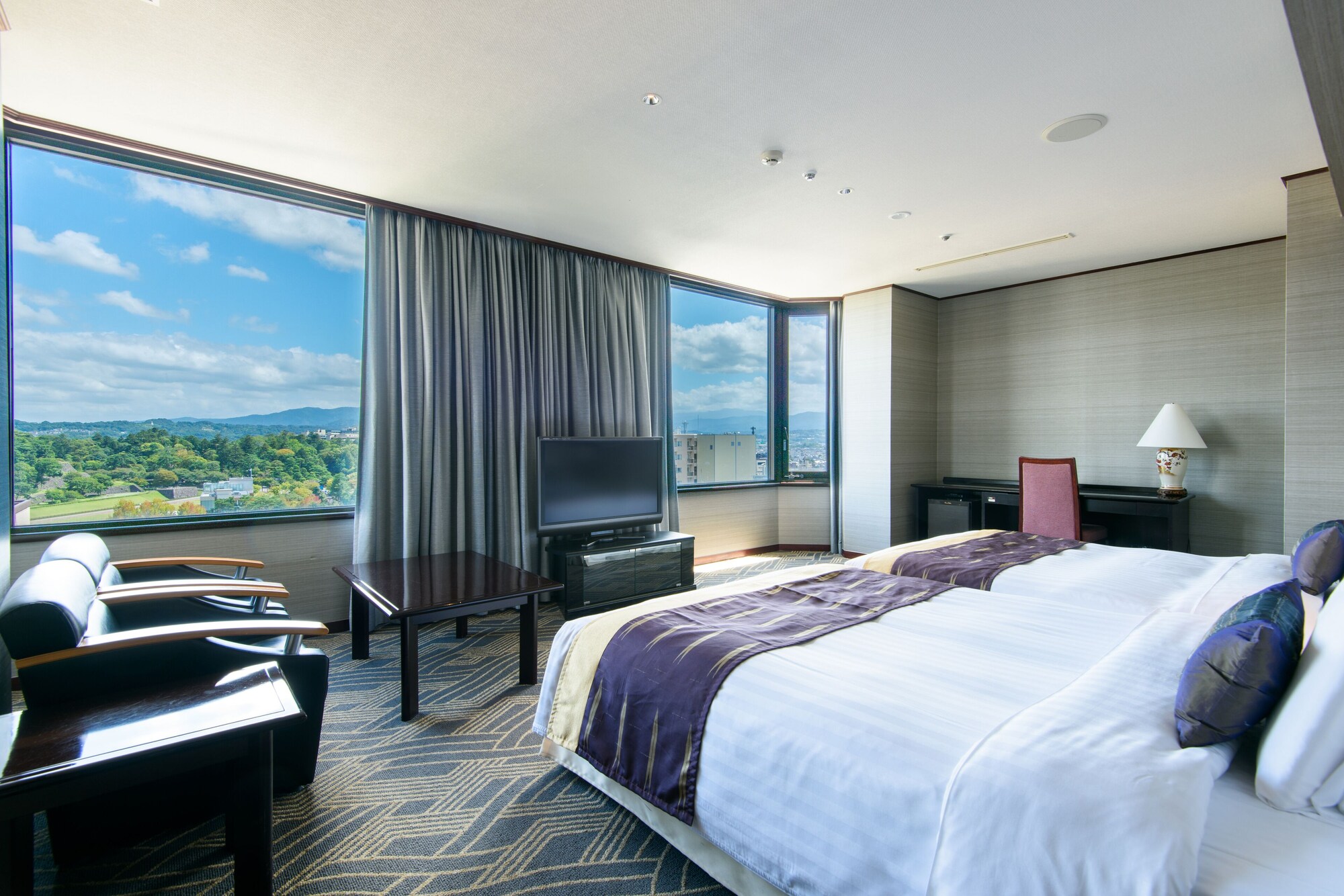 Exclusive, Executive, Twin Beds, Club Lounge Access, Luxury Floor