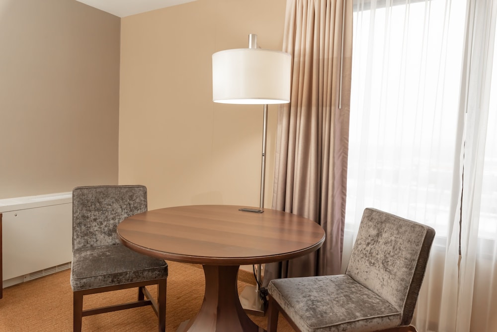 Doubletree By Hilton Bloomington Minneapolis South 32/60