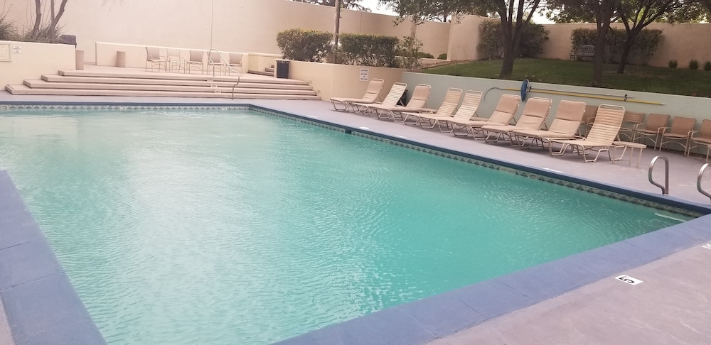 Albuquerque Marriott 3/39