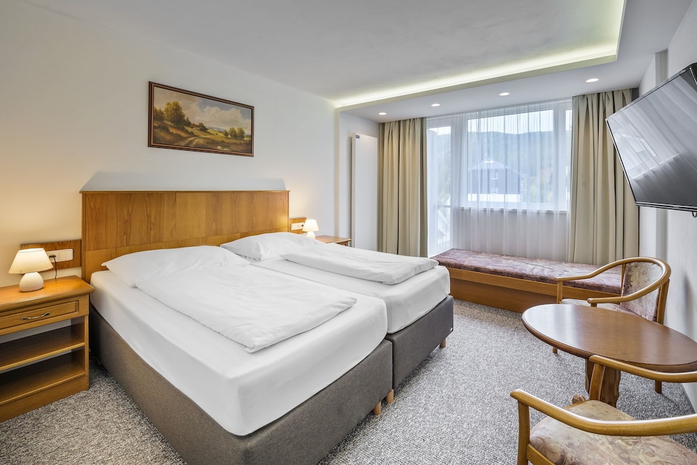 Wellness Hotel Astra 7/50