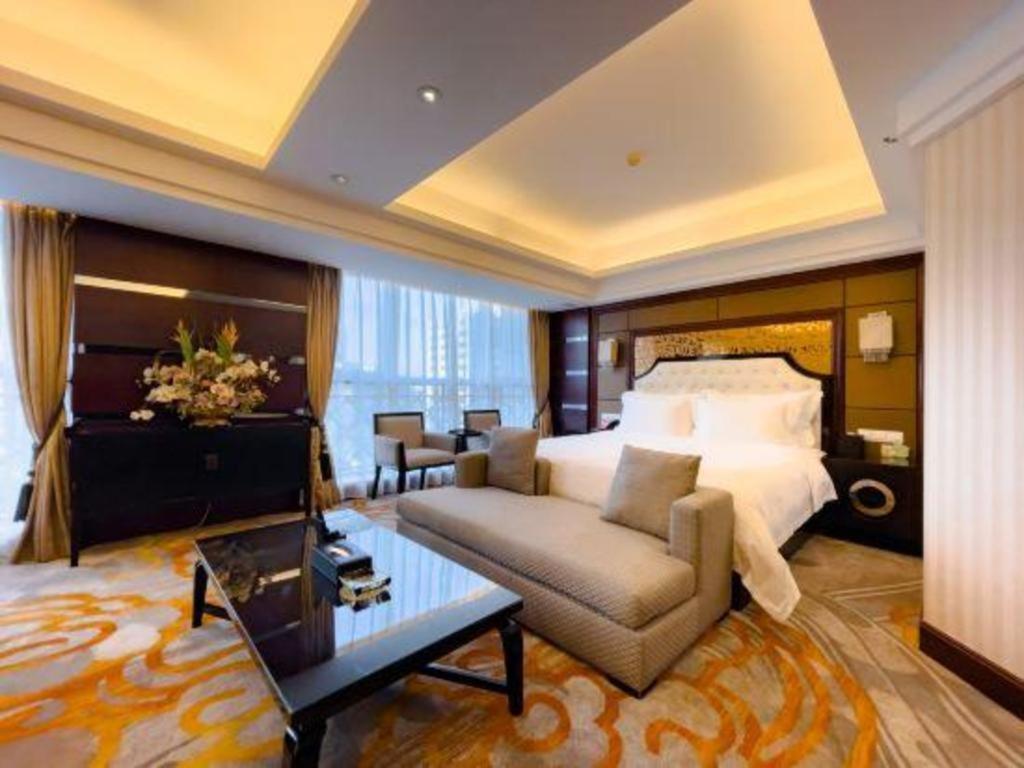 Yunhat Hotel 28/52