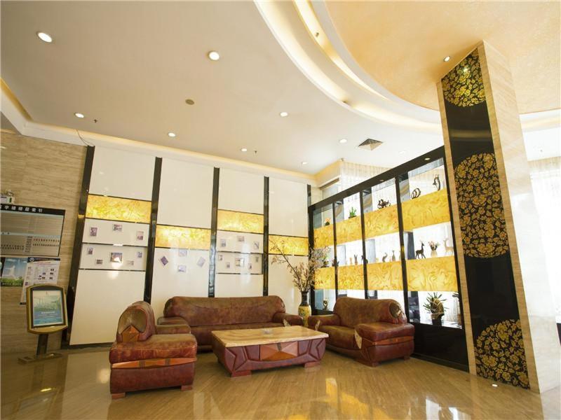 Lavande Hotel (Dongguan Tangxia Tianhong Shopping Center) 37/54