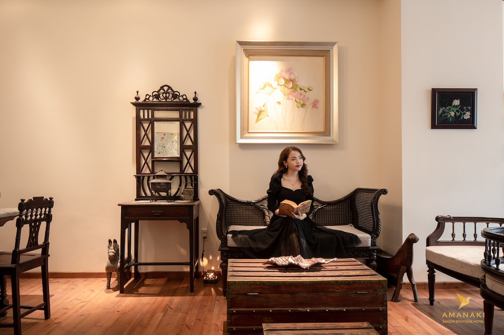 Amanaki Saigon Boutique Hotel 66/80