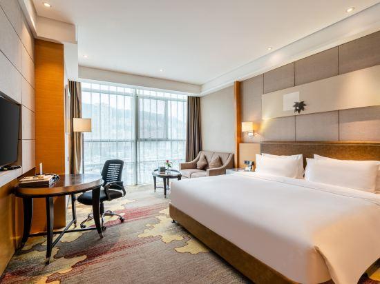 Qinchuan Hotel 17/55